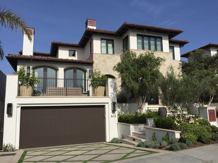 Jasa cat modern The Mozia