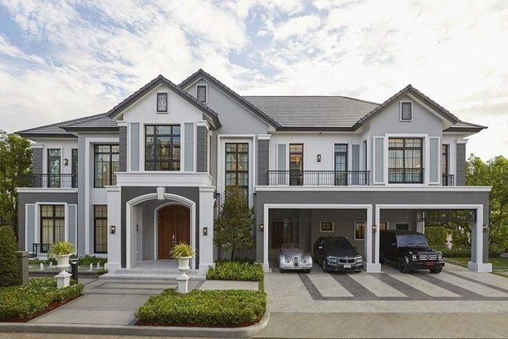 Pilihan Cat Terbaik untuk Rumah 2–3 Lantai di Menteng