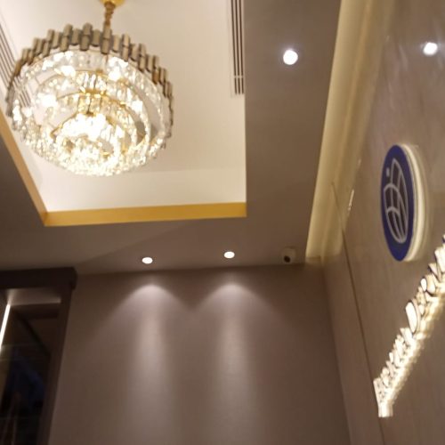 Pengalaman JasaCat dalam Pengecatan Derma Clinic