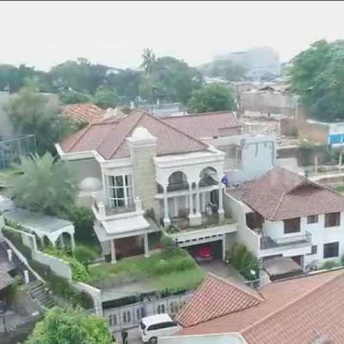 Jasa Cat Rumah Artis: Denny Cagur